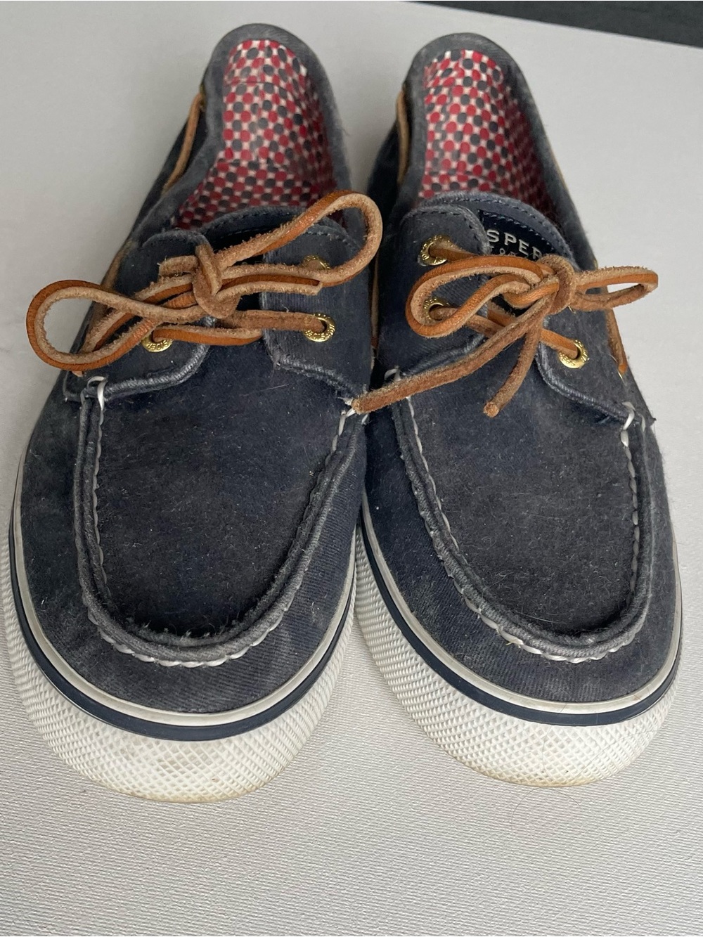 Sperry women’s blue canvas boat shoes, size 8.5